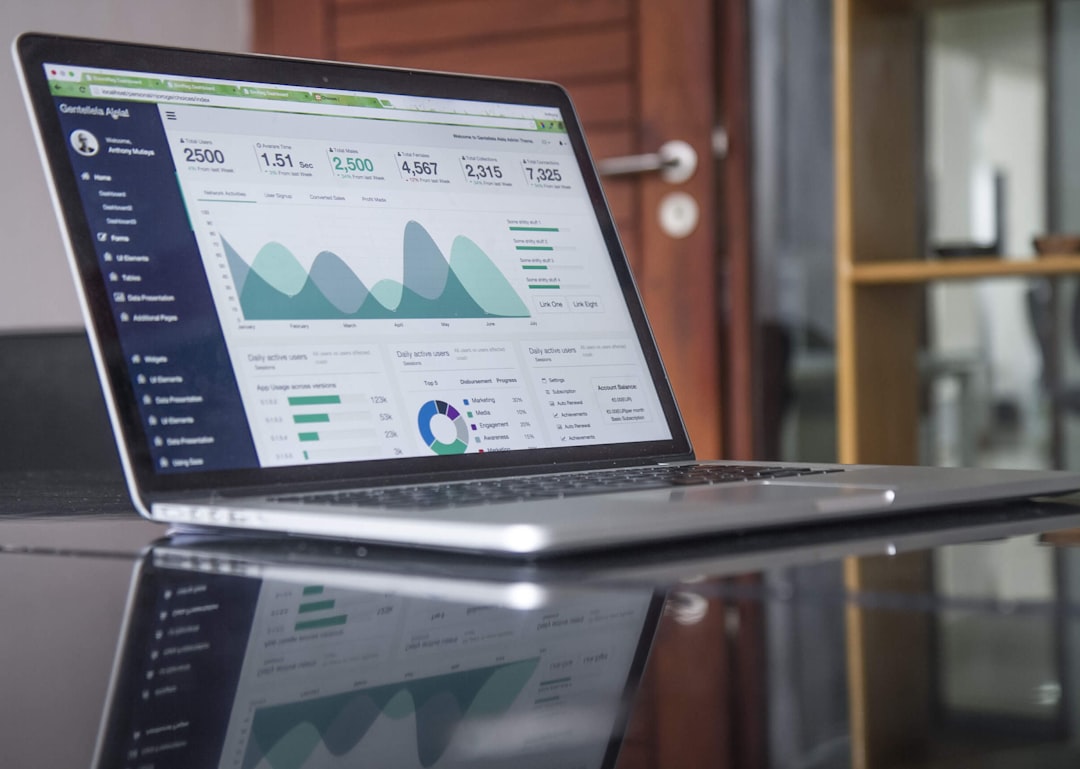 Does anyone offer free web hosting?